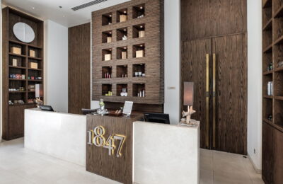 The Etiquette Of Tipping And Visiting A Busy Hair Salon